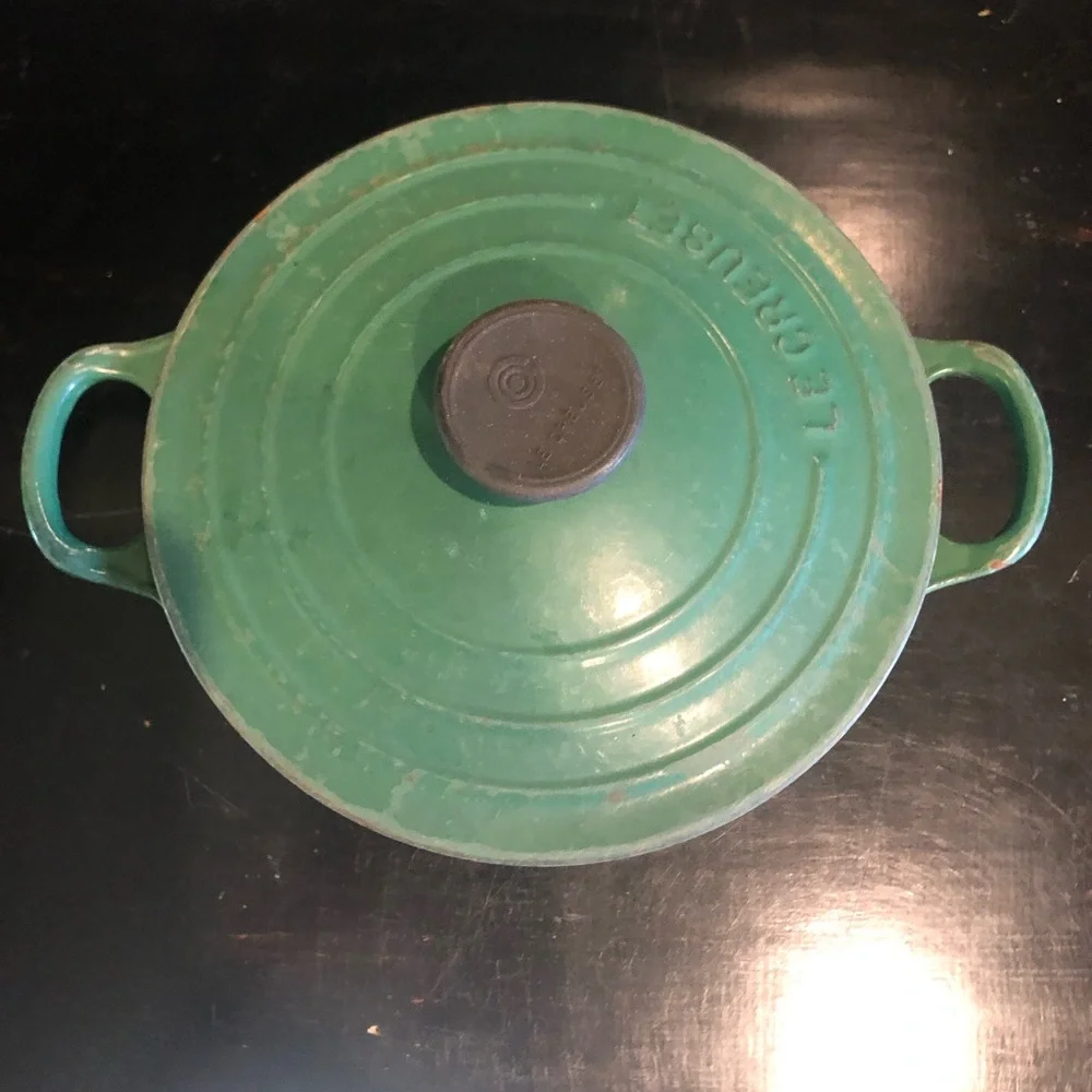 LeCreuset Pot with top 18cm Preowned green